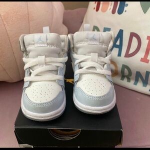 Jordan Kids Sneakers - White and Light Blue